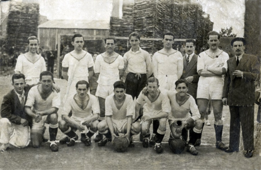 1948 - Campo de ftbol Pedras Brancas